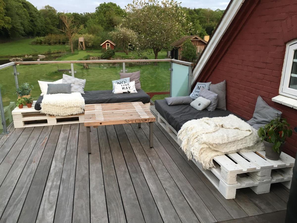 Hos Mette Bed & Breakfast Børkop Exterior foto