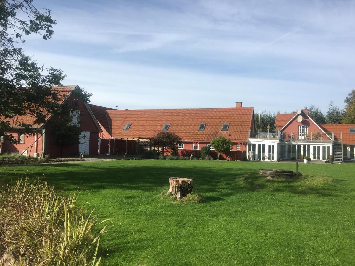 Hos Mette Bed & Breakfast Børkop Exterior foto